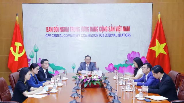 Los partidos comunistas vietnamitas y chinos sostienen conversaciones