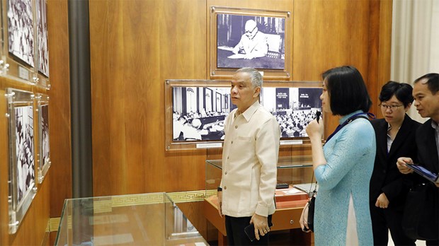 Vietnam apoya a Laos en la construcción de sala de tradición de la Asamblea Nacional