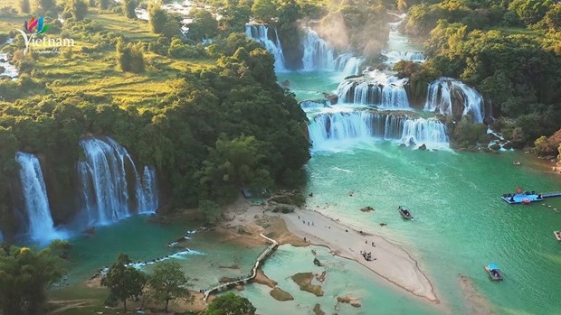 Presentación de un video de promoción del turismo de Vietnam