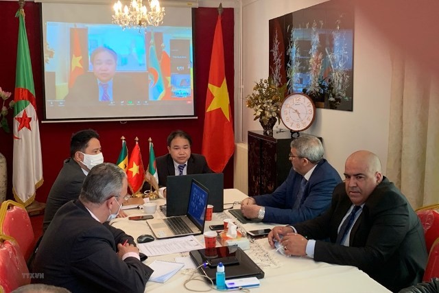 Vietnam y Argelia impulsan la cooperación comercial