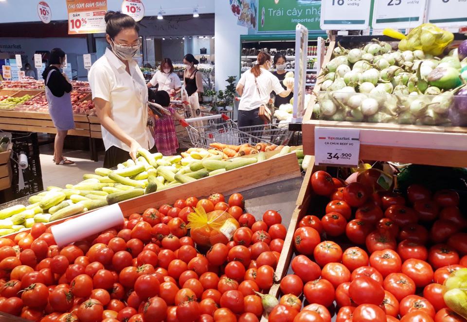 Hanói implementa programa de estabilización de precios de productos básicos en 2022