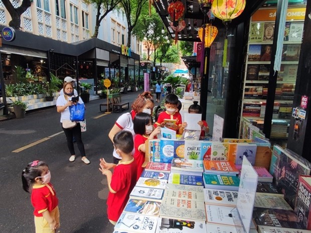 La Feria del Libro de Ciudad Ho Chi Minh fomenta el hábito de la lectura en los niños