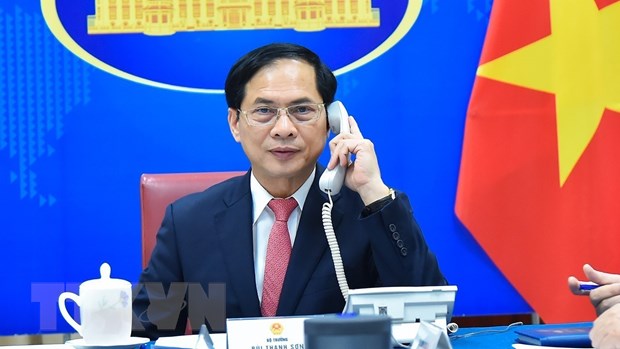 Vietnam siempre promueve lazos con la República Checa