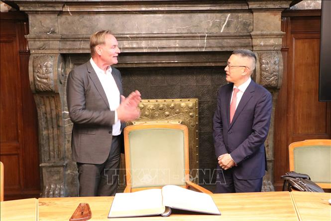 Fortalecimiento de la cooperación con la ciudad alemana de Leipzig