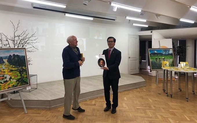 La brillante luz de la estrella Nguyen Dinh Chieu