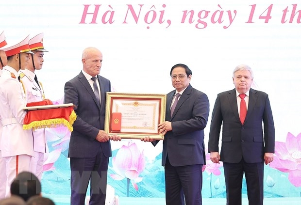 Primer ministro agradece a científicos rusos por la preservación del cuerpo embalsamado del presidente Ho Chi Minh