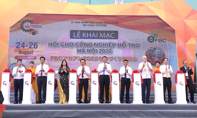 Inaugurada la Feria de la Industria de Apoyo de Hanói