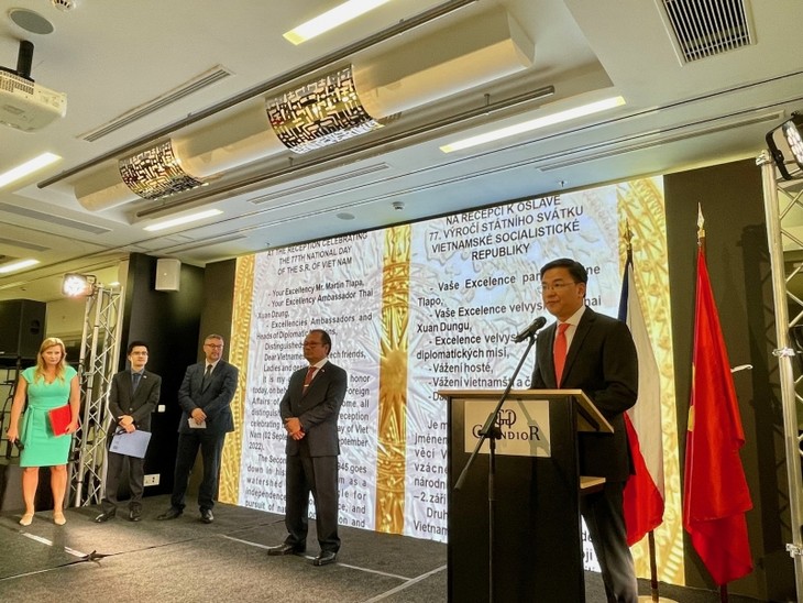 Celebración del Día Nacional de Vietnam en el mundo