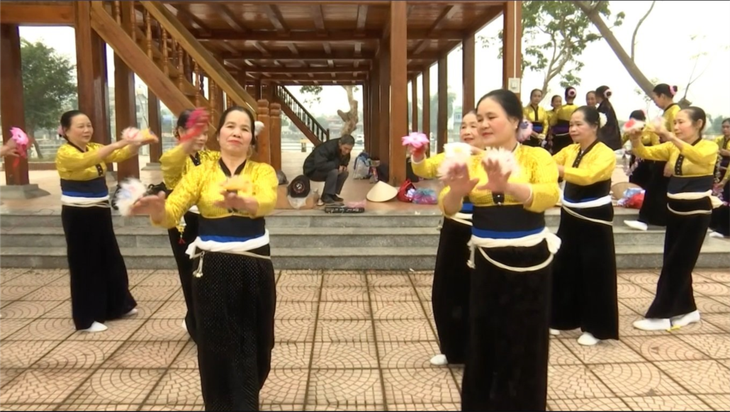 Las personas mayores, los principales actores en la preservación de la cultura tradicional en Muong Tac