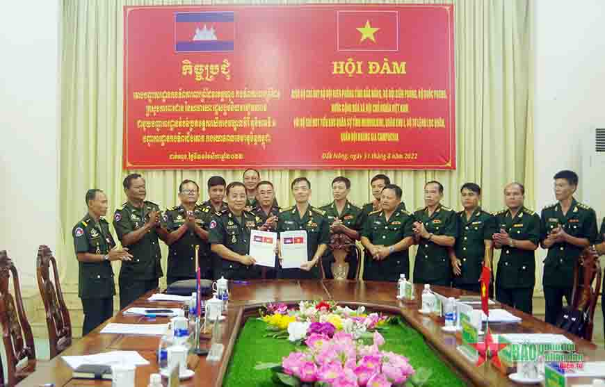 Fortalecimiento de la defensa de la frontera compartida con Camboya