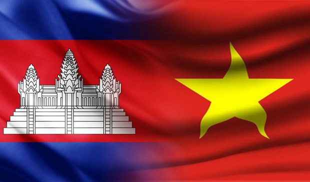 El presidente Nguyen Xuan Phuc recibe al presidente de la Asamblea Nacional de Camboya Heng Samrin