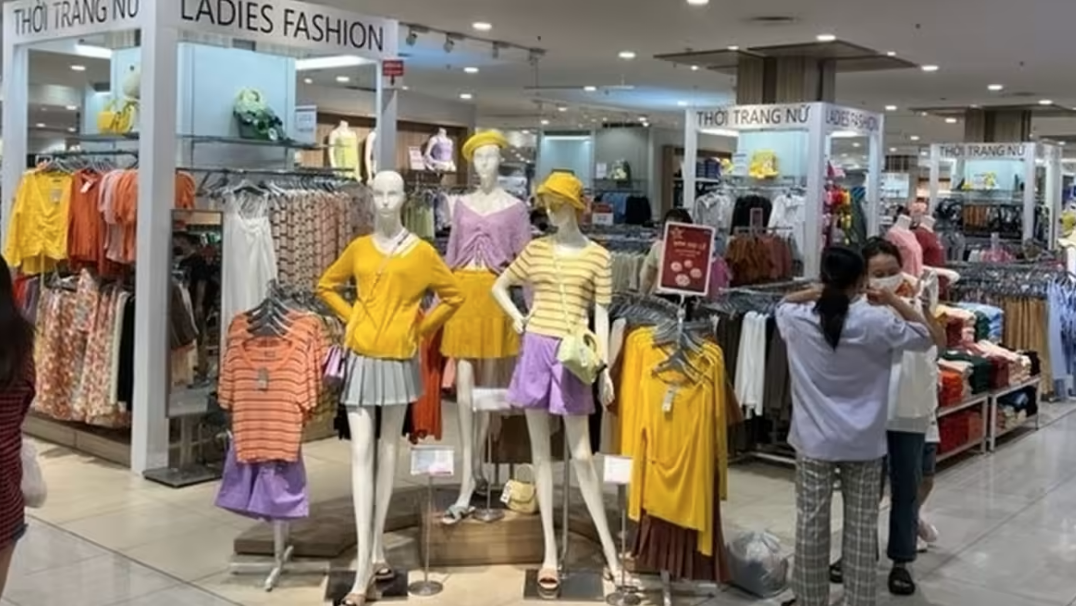 AEON lanza su marca de moda rápida en Vietnam