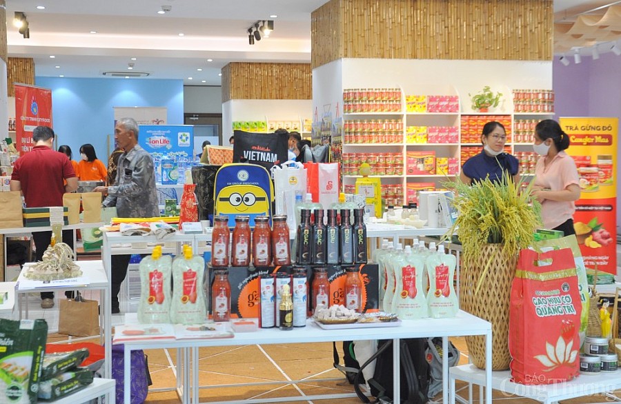 Enorme potencial para el comercio y la inversión entre Vietnam e Indonesia