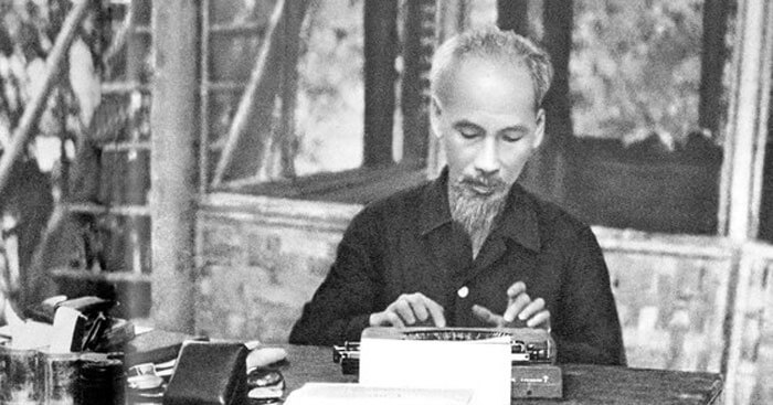 Generaciones de vietnamitas heredan y promueven legado del Presidente Ho Chi Minh