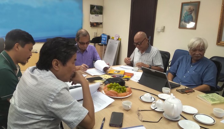 Diez nominaciones para el Premio en honor de las obras pictóricas sobre el amor a Hanói