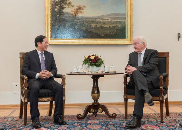 Canciller de Vietnam realiza visita oficial a Alemania