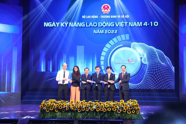 Difundir el valor de la formación profesional vietnamita