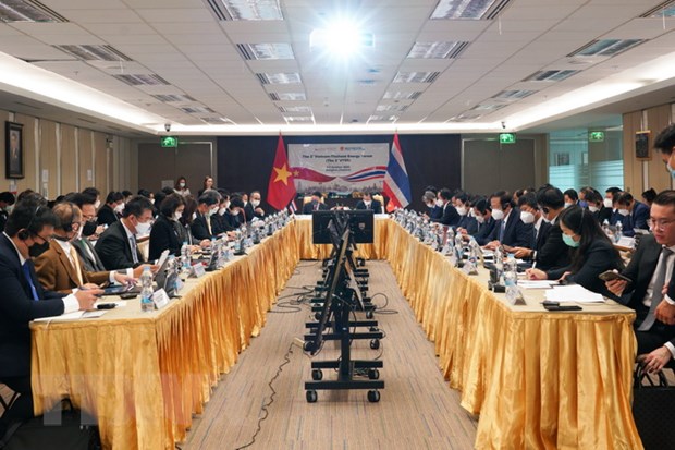 Más cooperación en energía limpia y sostenible entre Vietnam y Tailandia