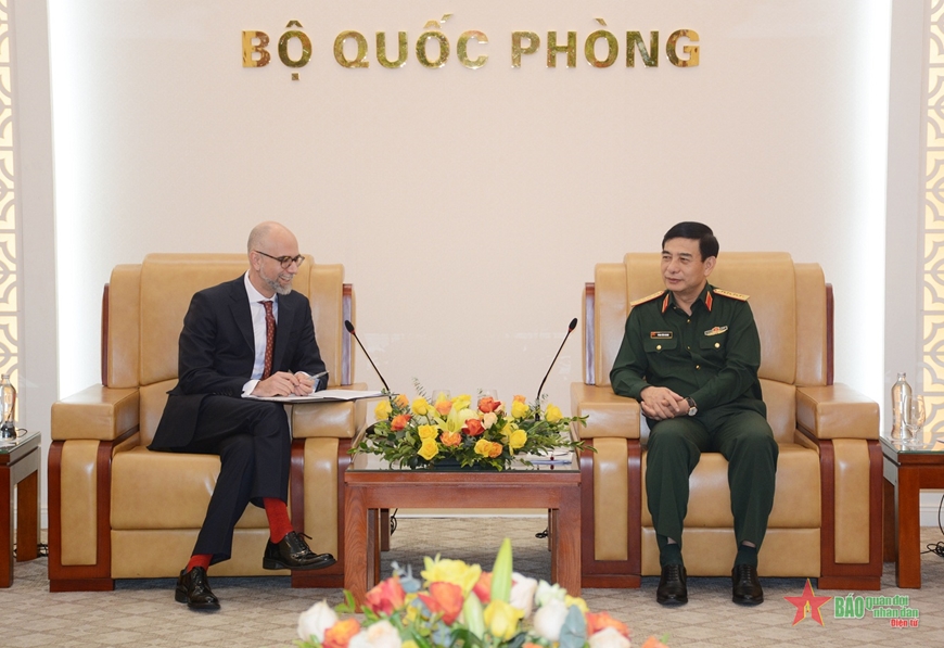 Vietnam y Canadá afianzan la cooperación en defensa