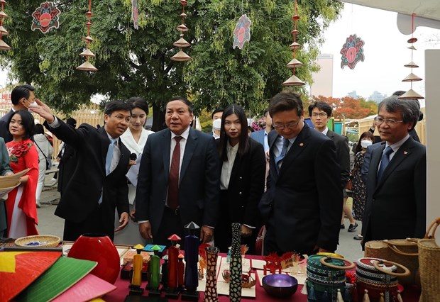 La imagen de Vietnam resalta en su Festival de Cultura y Turismo en Corea del Sur