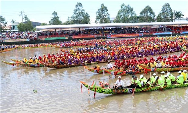 Honrar a valor cultura tradicional de khmeres en el Sur de Vietnam