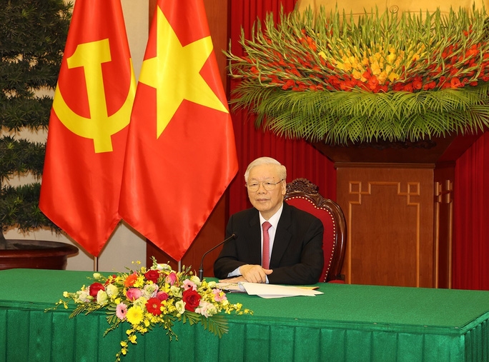 Jefe de Partido vietnamita felicita a Xi Jinping