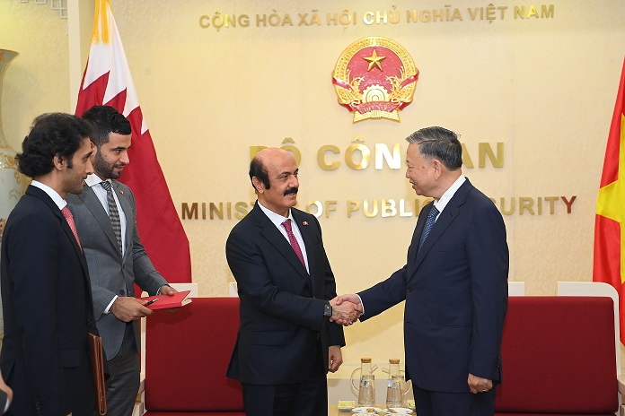 El ministro de Seguridad Pública de Vietnam, To Lam recibió al Embajador de Qatar en ocasión de su término de misión en Vietnam