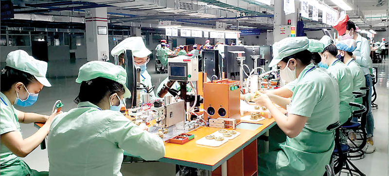 Los desembolsos de IED de Vietnam en 10 meses aumentan un 15  superando los 17 000 millones de dólares