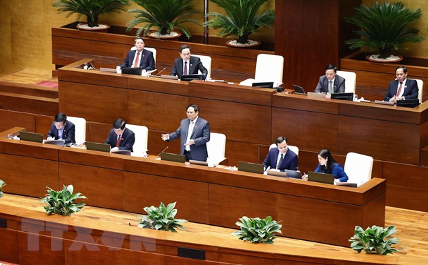 Primer ministro Pham Minh Chinh comparece ante la Asamblea Nacional