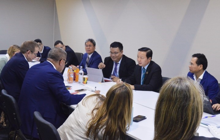 Vietnam aboga por la transición energética como un factor clave para lograr cero emisiones netas