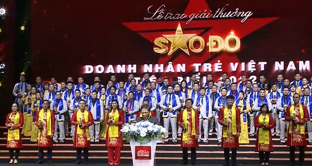 Los premios Estrella Roja 2022 distinguen las contribuciones de los jóvenes emprendedores a la comunidad