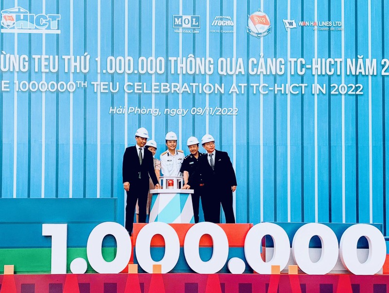 Terminal internacional de contenedores Tan Cang Hai Phong despacha un millón de TEU