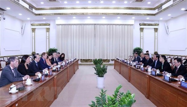 Ciudad Ho Chi Minh fortalece relaciones de cooperación con localidades argentinas