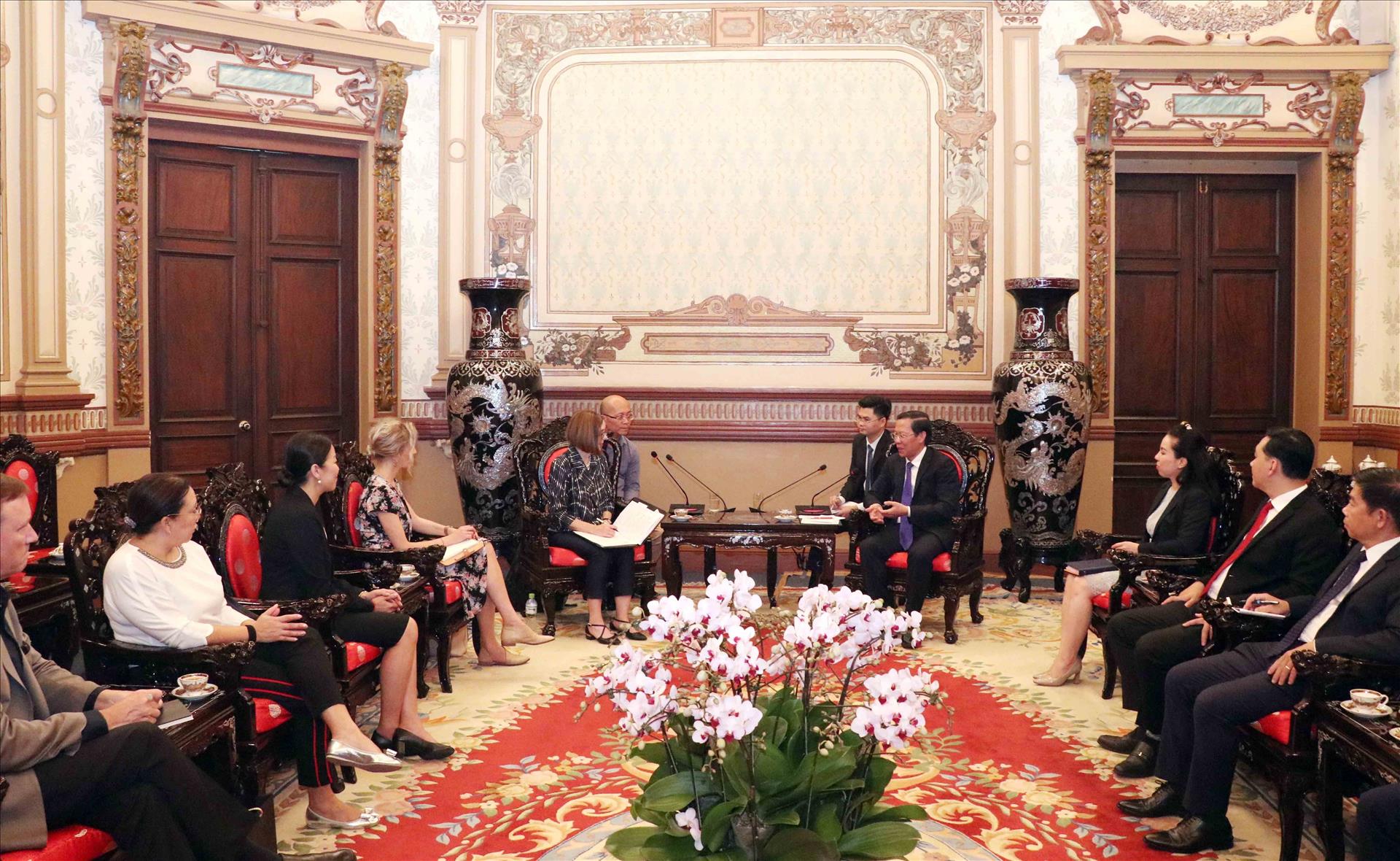 Ciudad Ho Chi Minh y el Estado de Oregón buscan ampliar la cooperación