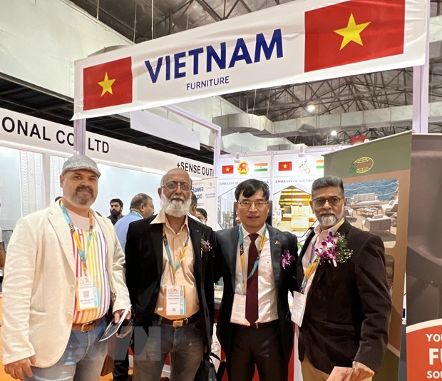 Promocionar productos vietnamitas en exposición internacional de muebles de India