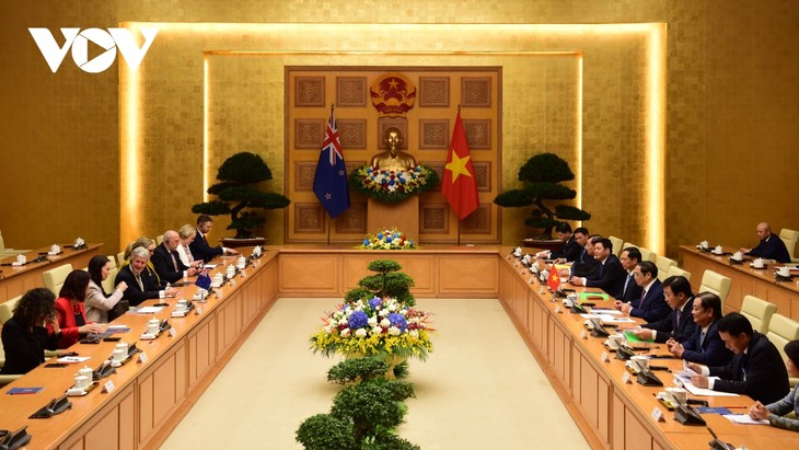 Reunión entre los primeros ministros de Vietnam y Nueva Zelanda afianza los sectores de cooperación