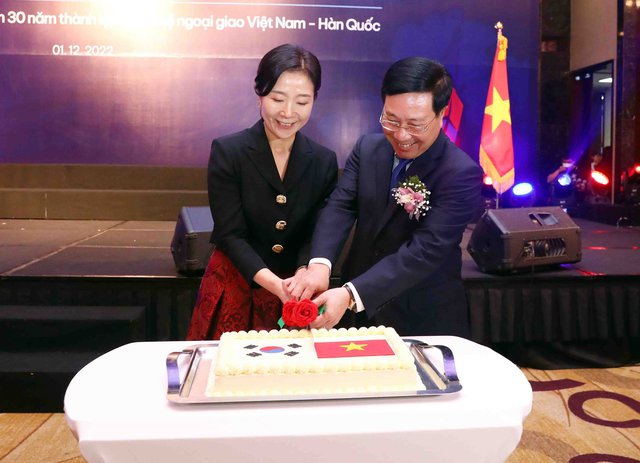 Ceremonia marca 30 años del establecimiento de lazos diplomáticos Vietnam-Corea del Sur