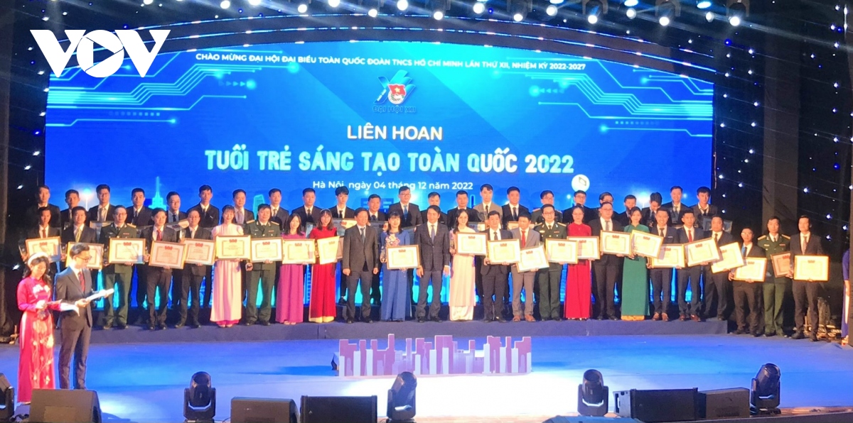 Mención a 47 trabajos y productos creativos de jóvenes destacados de todo el país