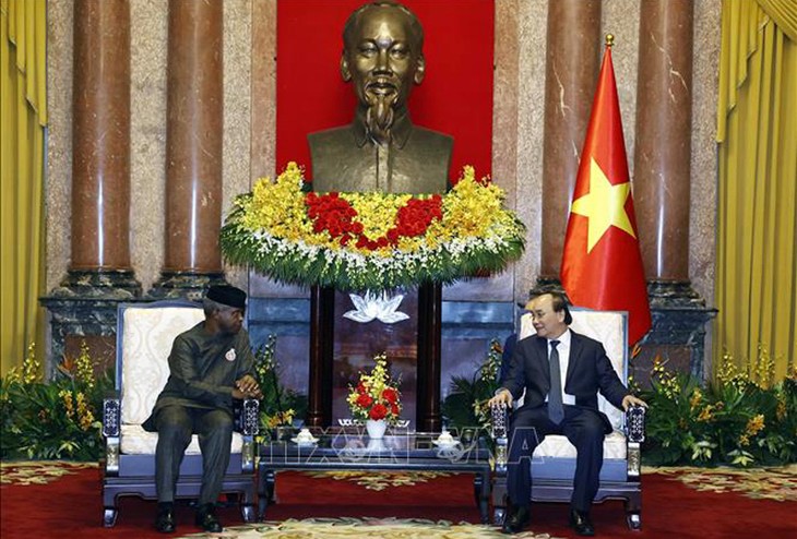 Nigeria, uno de los socios prioritarios de Vietnam en África, afirma el jefe de Estado