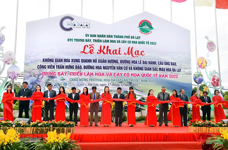 Da Lat inaugura feria internacional de flores y plantas ornamentales