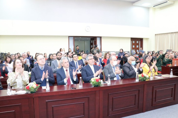 Vietnam y Venezuela fortalecen las relaciones de cooperación multifacética