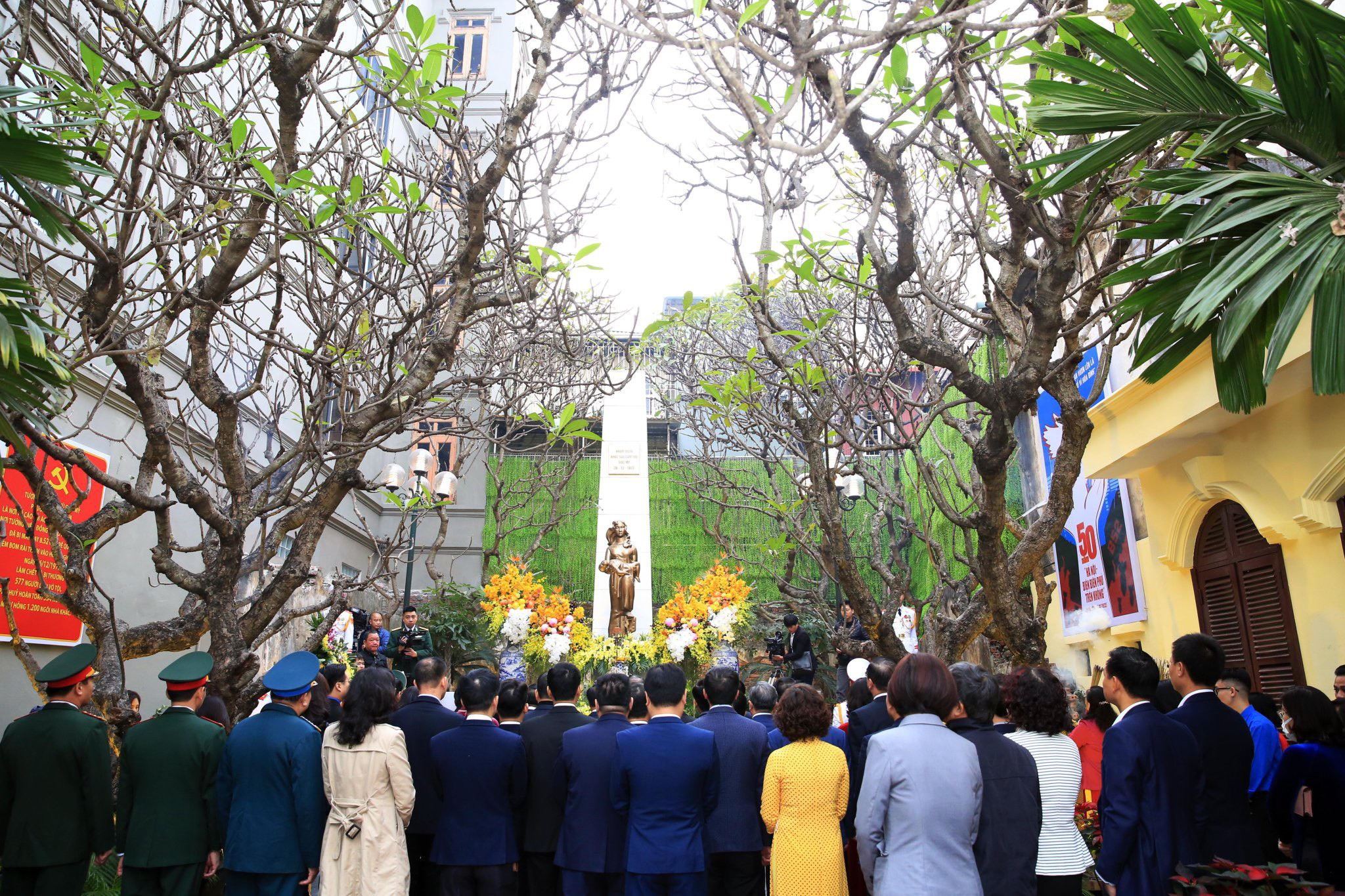 Funcionarios de Hanói conmemoran a las víctimas del B-52