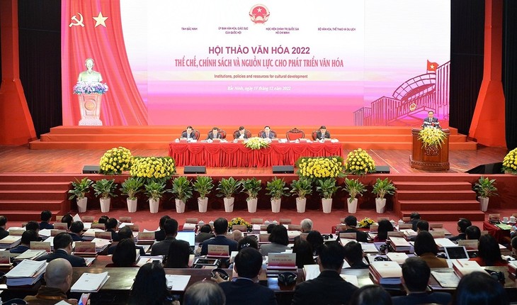 Vietnam empodera a la ciudadanía para que aporte al fomento de la cultura nacional