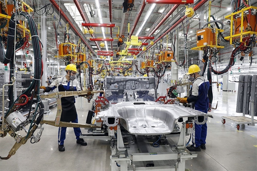 La economía de Vietnam supera con firmeza los desafíos