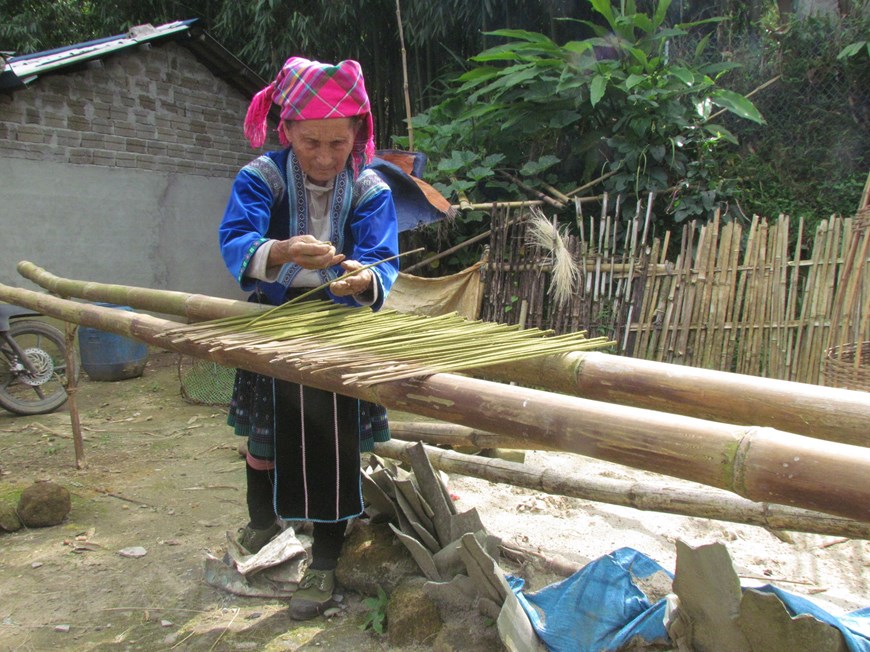 Preservar la producción de incienso del pueblo Hmong en la provincia de Lai Chau