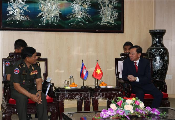 Delegaciones camboyanas felicitan Vietnam por el Año Nuevo Lunar 2023