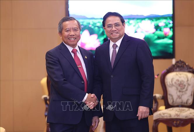 Primer ministro recibe al jefe de Asociación de Amistad Laos-Vietnam
