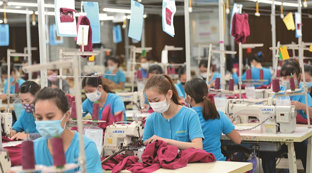 Fijan una meta de 48 mil millones de dólares en 2023 para las exportaciones de la industria textil