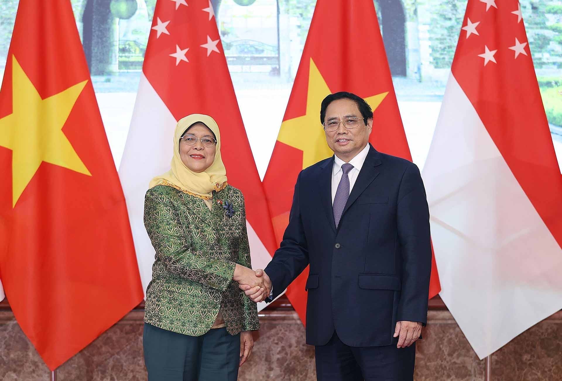 Visita de primer ministro refleja lazos especiales entre Vietnam y Singapur, evalúa embajador vietnamita