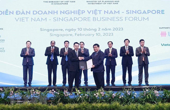 Visita del primer ministro a Singapur resulta exitosa, acota experto